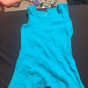 blue tank top